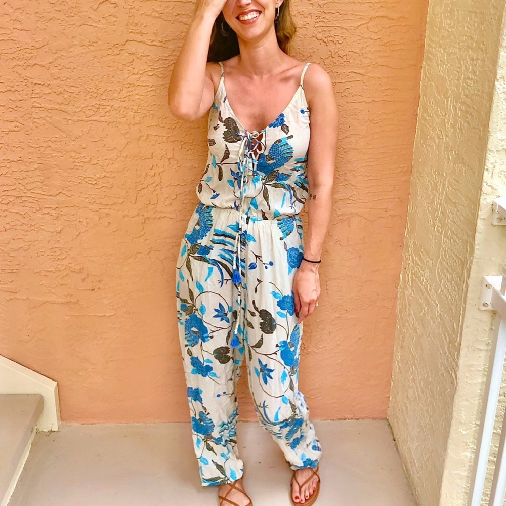 Anthropologie beachgold bali blue cream floral lace up jumpsuit